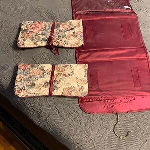 Travel jewelry soft case.